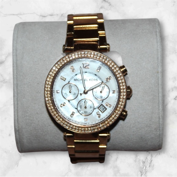 Stunning Rose Gold Michael Kors Parker Watch with Sparkling Crystal Dial